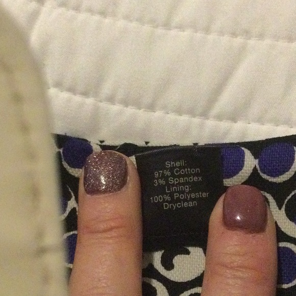 Ann Taylor pencil skirt size 2P - Picture 5 of 5